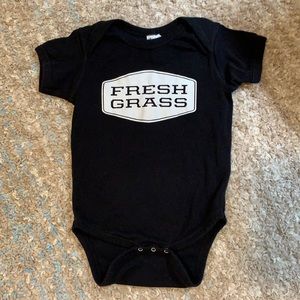 Fresh Grass Bodysuit size 24 Months